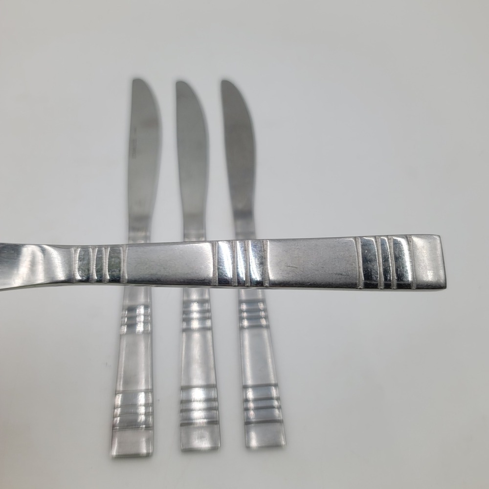 Ashton Square Pattern Stainless Steel Dinner Knives 4pc Set Serrated Silver
